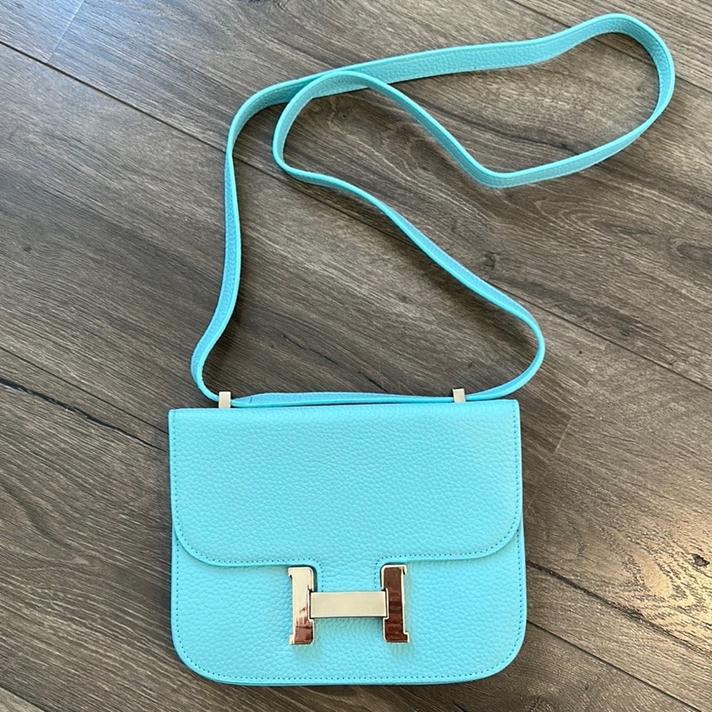H Crossbody Purse